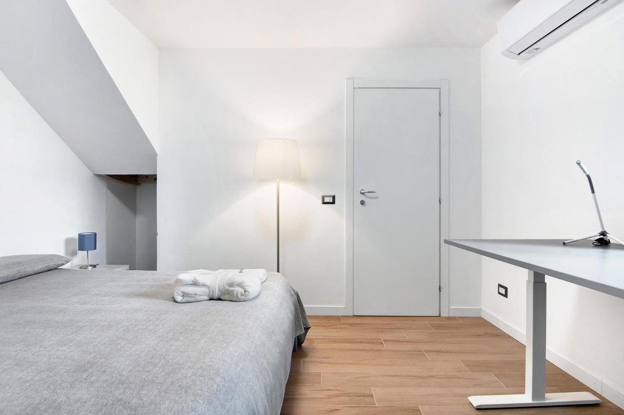Fogazzaro Lake View Apartment Oria  Extérieur photo